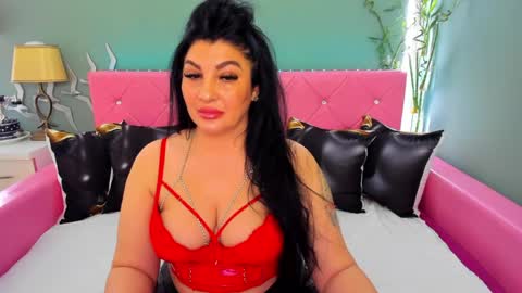 Snapshot of theonerosegoddes chatting on 04/07/26, 08:42 theonerosegoddes online show from 04/07/26, 08:42