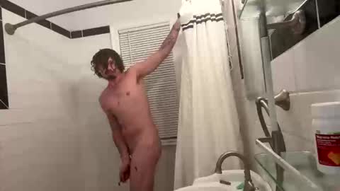 Snapshot of theonlyboi43ver chatting on 09/14/25, 02:54 theonlyboi43ver online show from 09/14/25, 02:54