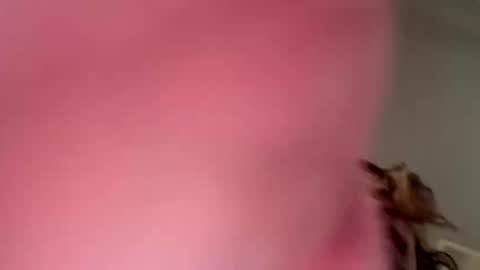 Snapshot of theonlyboi43ver chatting on 10/21/25, 03:35 theonlyboi43ver online show from 10/21/25, 03:35