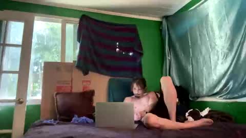 Snapshot of theonlyboi43ver chatting on 11/03/25, 02:51 theonlyboi43ver online show from 11/03/25, 02:51