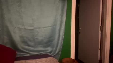 Snapshot of theonlyboi43ver chatting on 12/04/25, 04:11 theonlyboi43ver online show from 12/04/25, 04:11