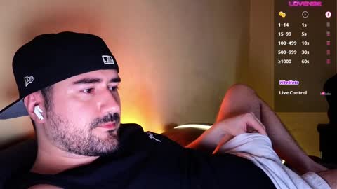 Snapshot of theoravi chatting on 12/07/24, 03:36 Theo Ravi online show from 12/07/24, 03:36