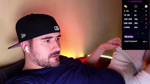 Snapshot of theoravi chatting on 12/09/24, 02:34 Theo Ravi online show from 12/09/24, 02:34