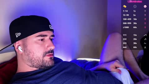 Snapshot of theoravi chatting on 12/19/24, 03:07 Theo Ravi online show from 12/19/24, 03:07