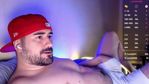 Snapshot of theoravi chatting on 02/05/26, 04:28 Theo Ravi online show from 02/05/26, 04:28