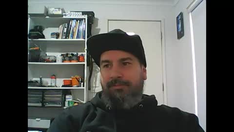 Snapshot of theozbeardguy chatting on 10/27/25, 12:15 aussiebeard online show from 10/27/25, 12:15