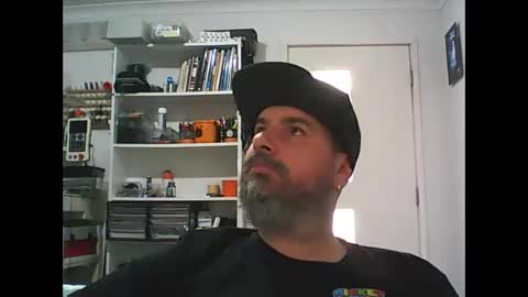 Snapshot of theozbeardguy chatting on 03/31/26, 02:13 aussiebeard online show from 03/31/26, 02:13