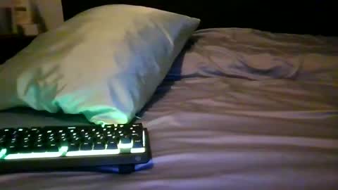 the peach princess  online show from 02/03/25, 04:20