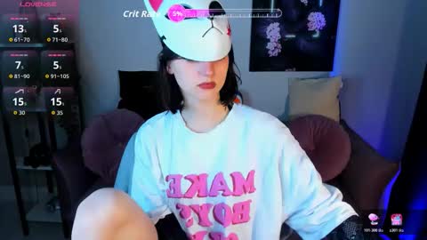 thepretty_kitty online show from 12/05/25, 11:19