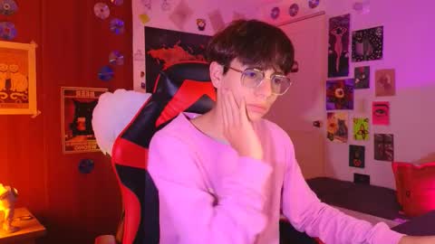 Snapshot of theprince_red chatting on 11/11/25, 08:53 Matt independent model online show from 11/11/25, 08:53