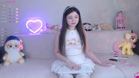 Snapshot of theprincesscastle chatting on 04/20/26, 02:36 online show from 04/20/26, 02:36