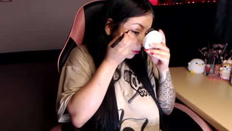 Snapshot of theprojectsara1 chatting on 04/05/26, 06:27 Sara online show from 04/05/26, 06:27