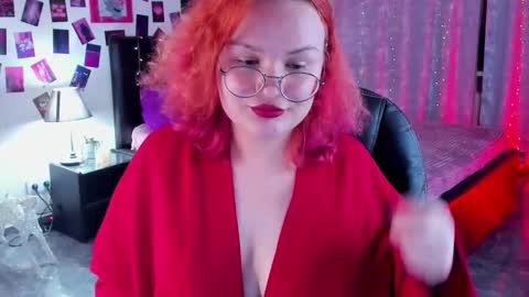 Snapshot of theprovocateurr chatting on 10/17/25, 04:31 Coraline online show from 10/17/25, 04:31