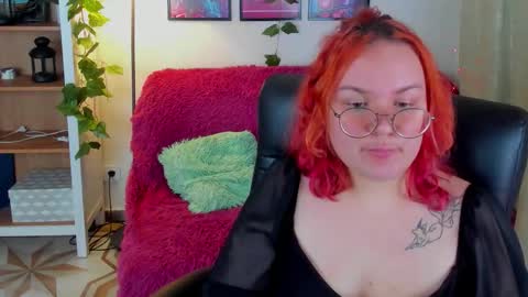 Snapshot of theprovocateurr chatting on 10/22/25, 03:23 Coraline online show from 10/22/25, 03:23