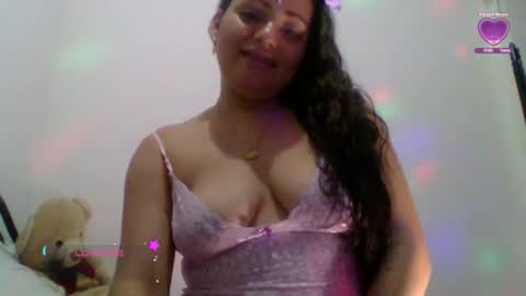 bella saritta online show from 09/22/25, 12:18