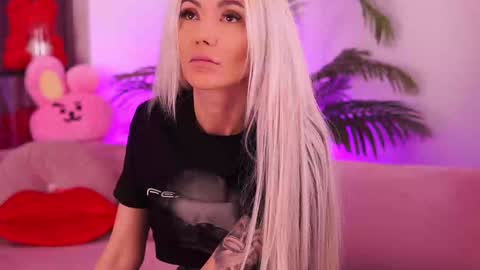 Deea  online show from 01/09/25, 03:34