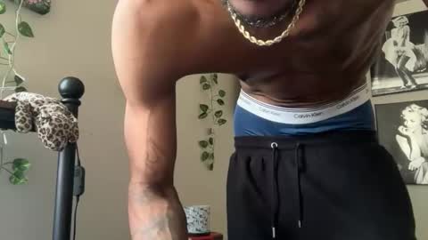 Snapshot of therealferrarii chatting on 04/15/26, 02:35 therealferrarii online show from 04/15/26, 02:35