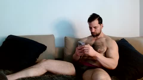 Snapshot of therealkingyoshi chatting on 12/30/24, 05:34 Yoshi online show from 12/30/24, 05:34