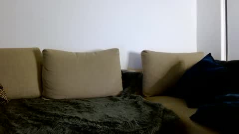 Snapshot of therealkingyoshi chatting on 02/20/25, 12:19 Yoshi online show from 02/20/25, 12:19