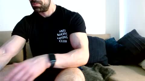 Snapshot of therealkingyoshi chatting on 02/20/25, 08:36 Yoshi online show from 02/20/25, 08:36