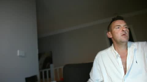 Snapshot of therealkurva4u chatting on 12/25/24, 10:39 therealkurva4u online show from 12/25/24, 10:39