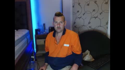 Snapshot of therealkurva4u chatting on 09/24/25, 05:49 therealkurva4u online show from 09/24/25, 05:49