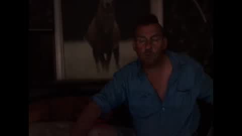 Snapshot of therealkurva4u chatting on 11/01/25, 02:19 therealkurva4u online show from 11/01/25, 02:19