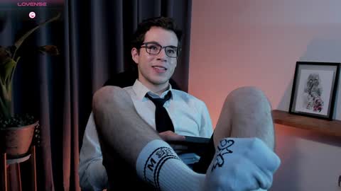     4th  online show from 01/28/25, 02:32