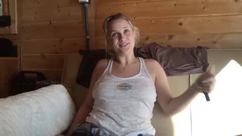 Snapshot of therealtinkerbell420 chatting on 01/24/25, 09:15 therealtinkerbell420 online show from 01/24/25, 09:15