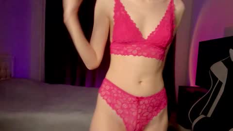 Theresa online show from 09/12/25, 12:55