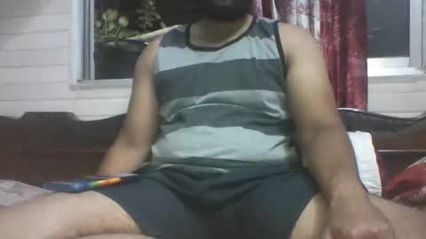 Snapshot of therichguy30 chatting on 10/22/25, 05:13 TheRichGuy online show from 10/22/25, 05:13