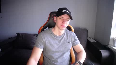 Nick   online show from 01/19/25, 06:20