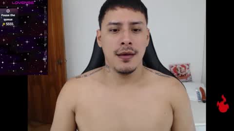 Snapshot of therokalejandro chatting on 01/19/25, 01:55 ALEJANDRO online show from 01/19/25, 01:55