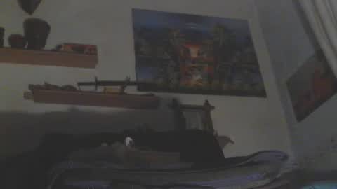 Snapshot of theroker chatting on 01/04/25, 11:17 theroker online show from 01/04/25, 11:17