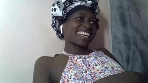 Snapshot of therry_heart chatting on 03/23/26, 04:22 hearty online show from 03/23/26, 04:22