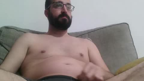 Snapshot of thesaint84 chatting on 01/09/25, 10:31 Saint online show from 01/09/25, 10:31
