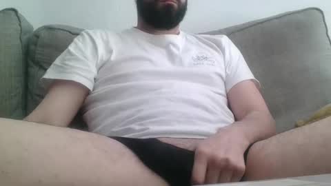 Snapshot of thesaint84 chatting on 02/08/25, 10:50 Saint online show from 02/08/25, 10:50