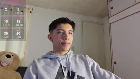 Snapshot of thesaint_xxx chatting on 04/13/26, 07:41 thesaint_xxx online show from 04/13/26, 07:41