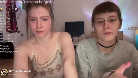 LISA                                            online show from 01/04/25, 08:37