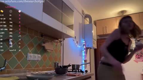 Snapshot of thesearchofgod chatting on 12/03/25, 07:01 LISA online show from 12/03/25, 07:01