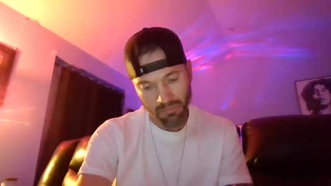 Snapshot of thesexorcist1984 chatting on 09/12/25, 08:03 James online show from 09/12/25, 08:03