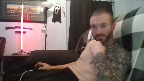 Snapshot of thesexorcist1984 chatting on 11/03/25, 04:36 James online show from 11/03/25, 04:36