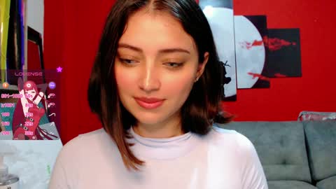 Snapshot of thesweethari chatting on 01/30/25, 10:08 I dont do real meetings My bio online show from 01/30/25, 10:08