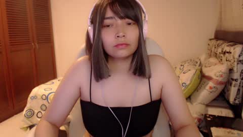 Snapshot of thetalkingbutt chatting on 12/04/24, 11:02 Mai online show from 12/04/24, 11:02