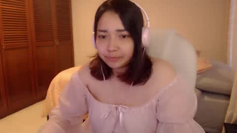 Snapshot of thetalkingbutt chatting on 03/12/26, 10:05 Mai online show from 03/12/26, 10:05