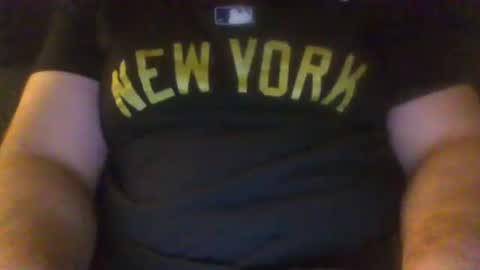 Snapshot of thethril1990 chatting on 12/20/25, 11:34 Thethrill online show from 12/20/25, 11:34