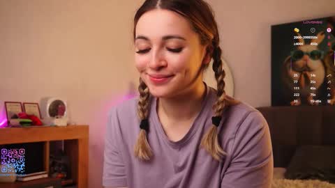 Snapshot of thetimeshavecome chatting on 09/12/25, 05:46 Mia online show from 09/12/25, 05:46