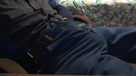 Snapshot of thetnguy chatting on 01/08/25, 11:19 thetnguy online show from 01/08/25, 11:19