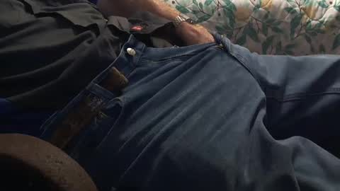 Snapshot of thetnguy chatting on 10/11/25, 02:26 thetnguy online show from 10/11/25, 02:26