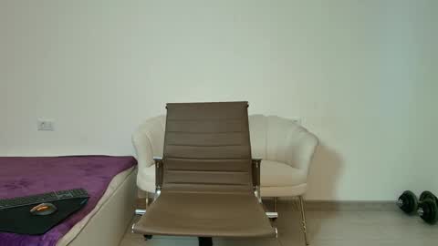 Snapshot of thetopalex chatting on 01/17/26, 06:18 TheTopAlex online show from 01/17/26, 06:18